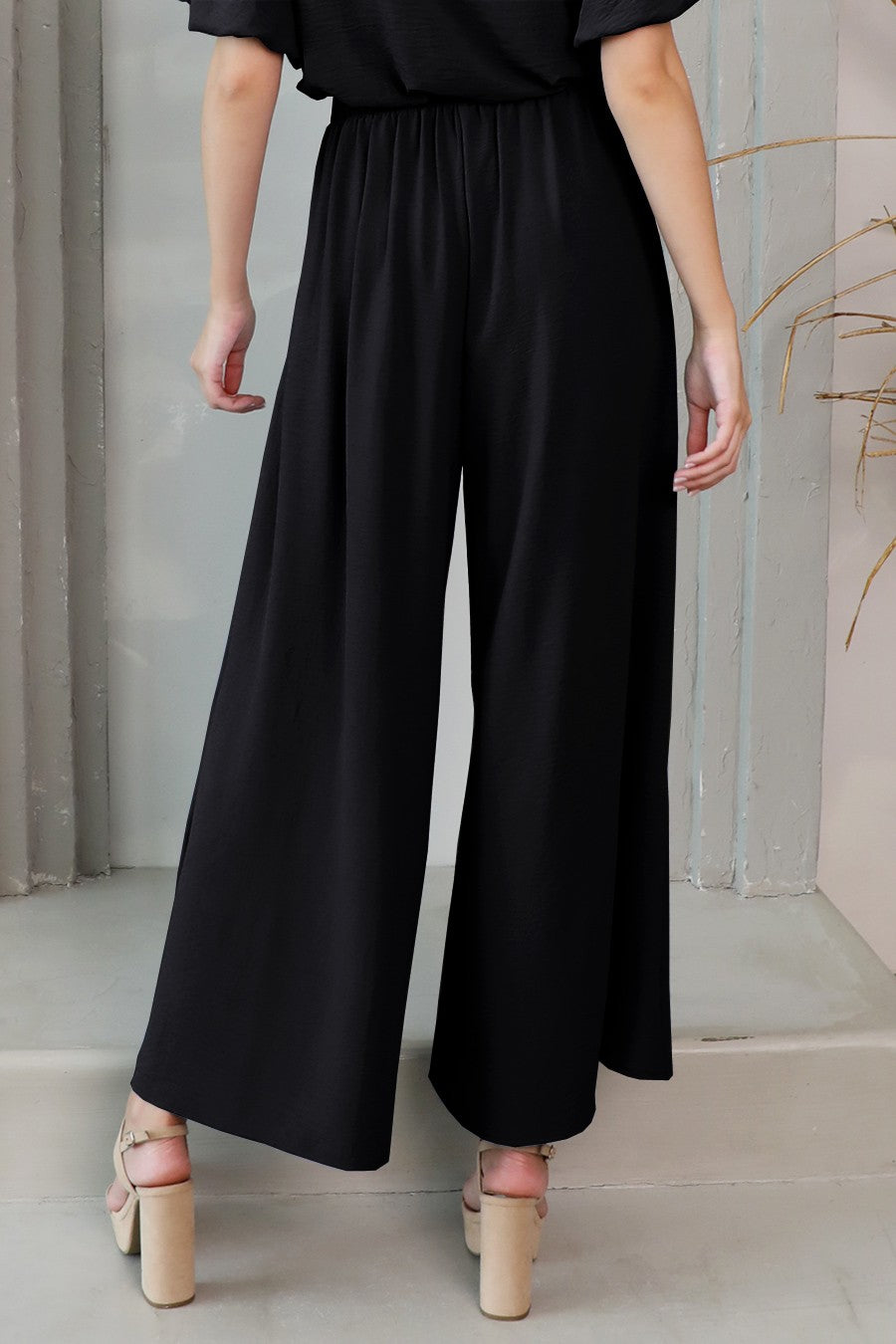 Cordelia Pleated Wide Leg Pants