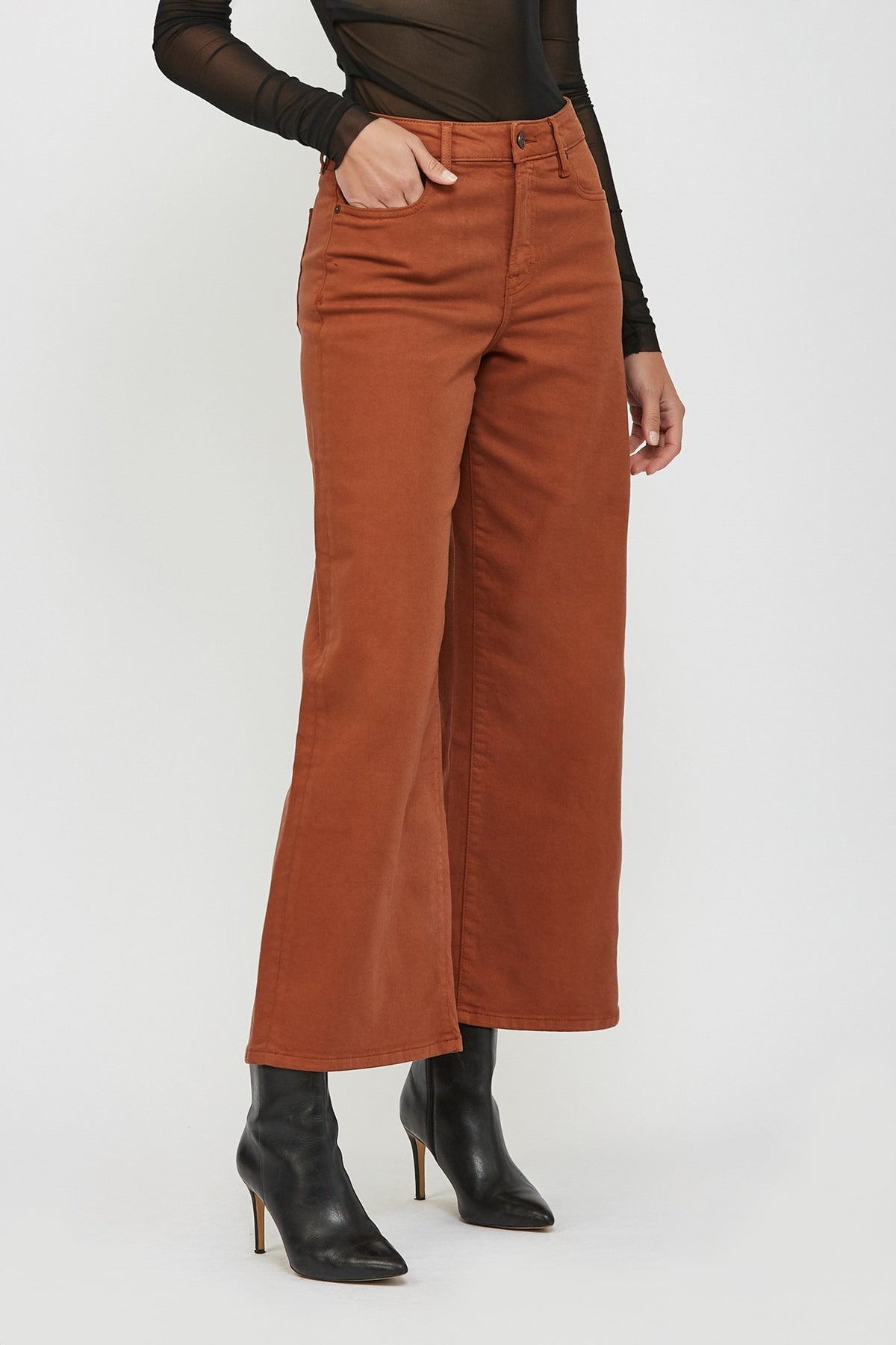 Nori - Rust Colored Clean Stretch Wideleg