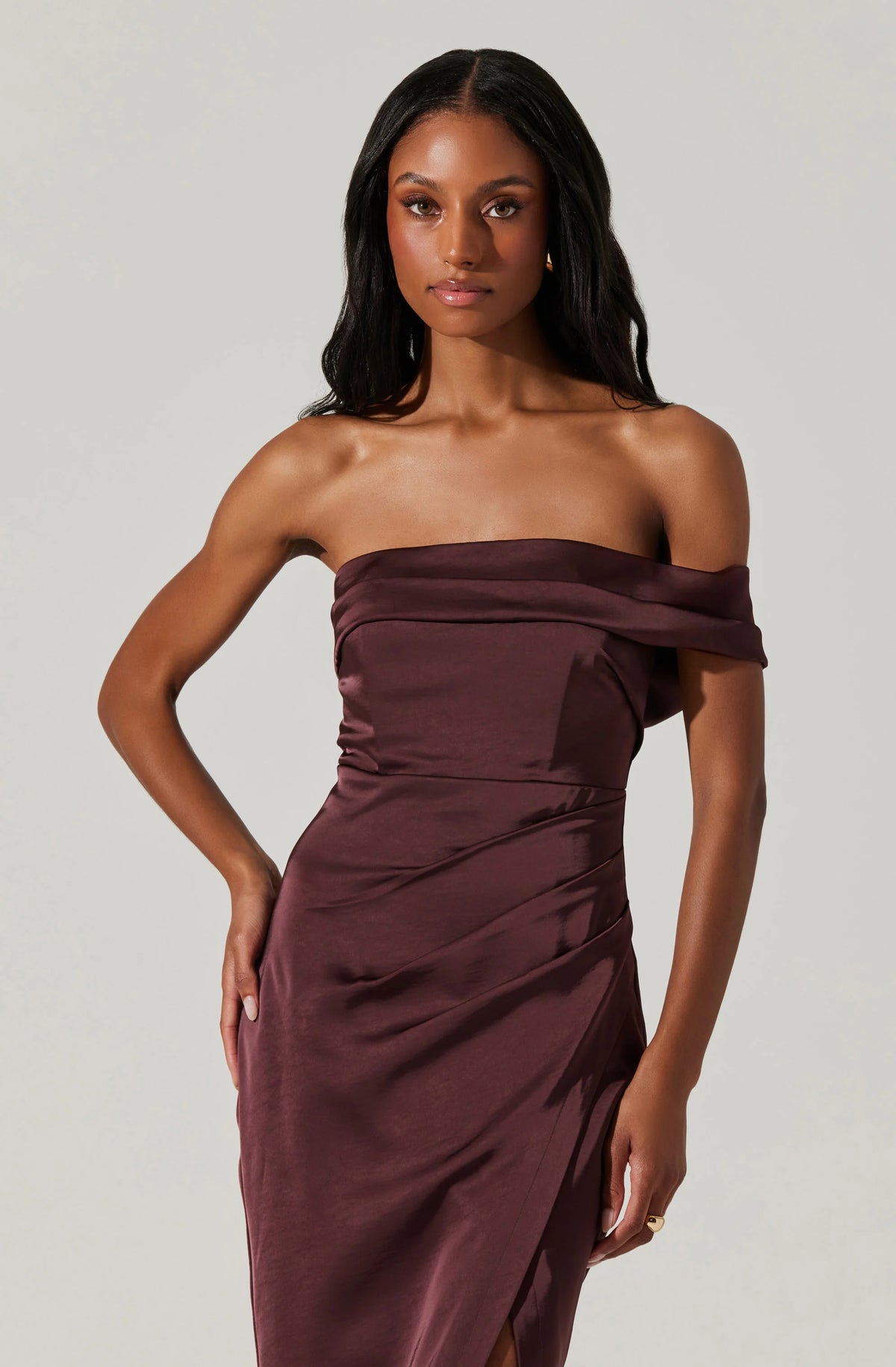 Gigi Off Shoulder Midi Dress