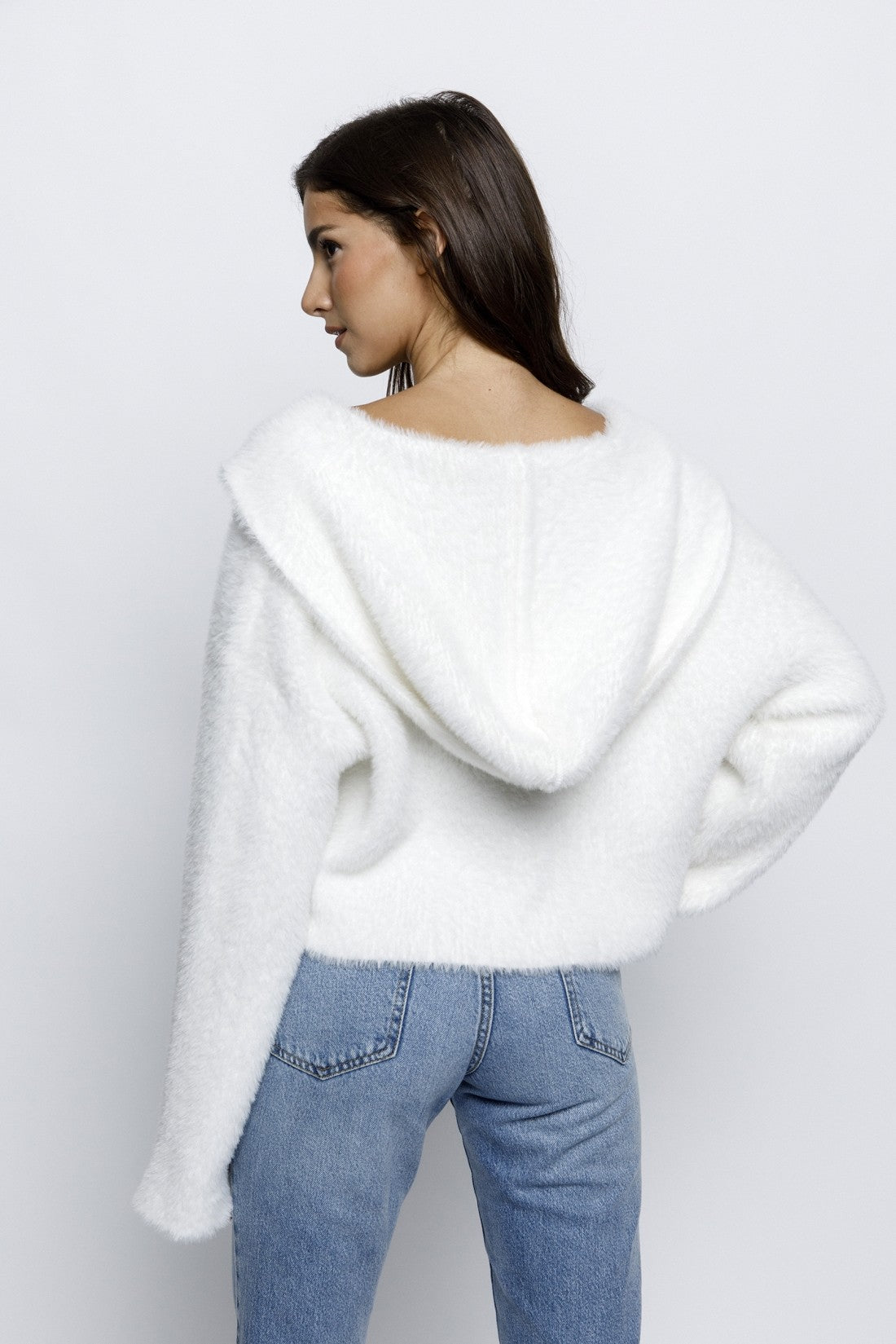 Riana Fuzzy Cropped Cardigan Sweater